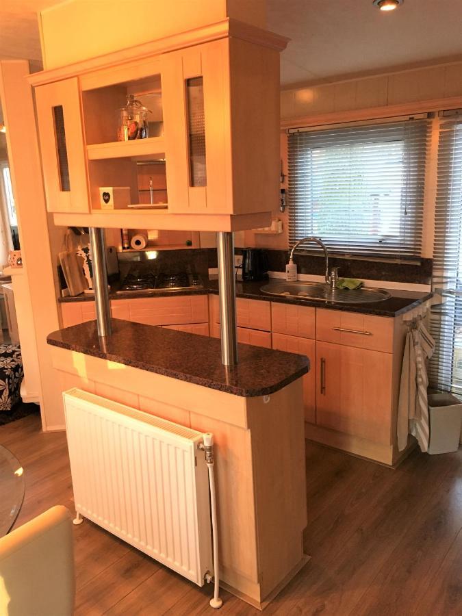 Prachtige Luxe Chalet Op De Veluwe Nabij هونديرلو المظهر الخارجي الصورة