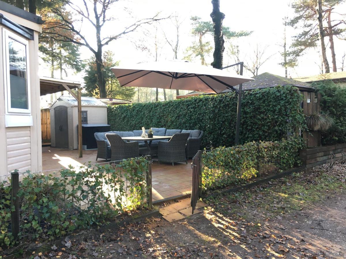 Prachtige Luxe Chalet Op De Veluwe Nabij هونديرلو المظهر الخارجي الصورة